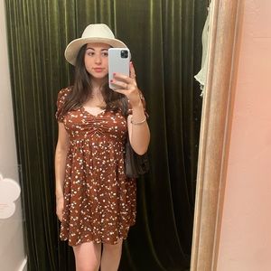 Meet your Posher, Melanie
